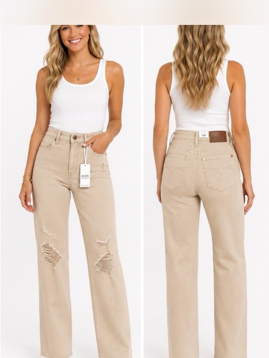 Judy Blue Denim - Judy Blue Straight Leg Distressed Jeans in Beige. SIZE: 9, 11, 13, & 15.